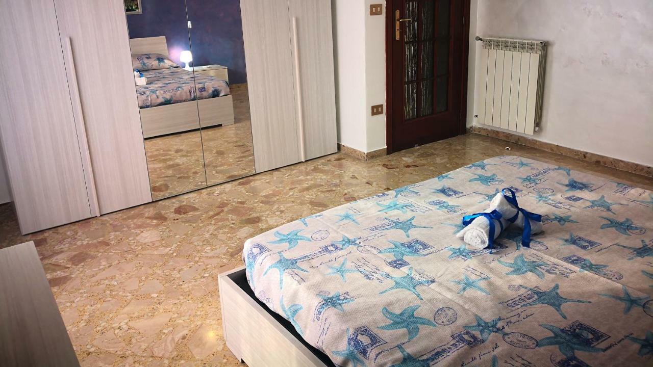 House Of Flowers Villa Помпей Екстериор снимка